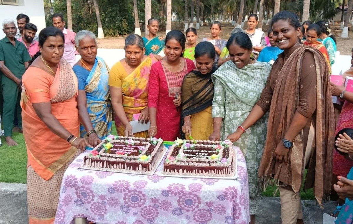 Aviagen India employees cut cake on International Women's Day